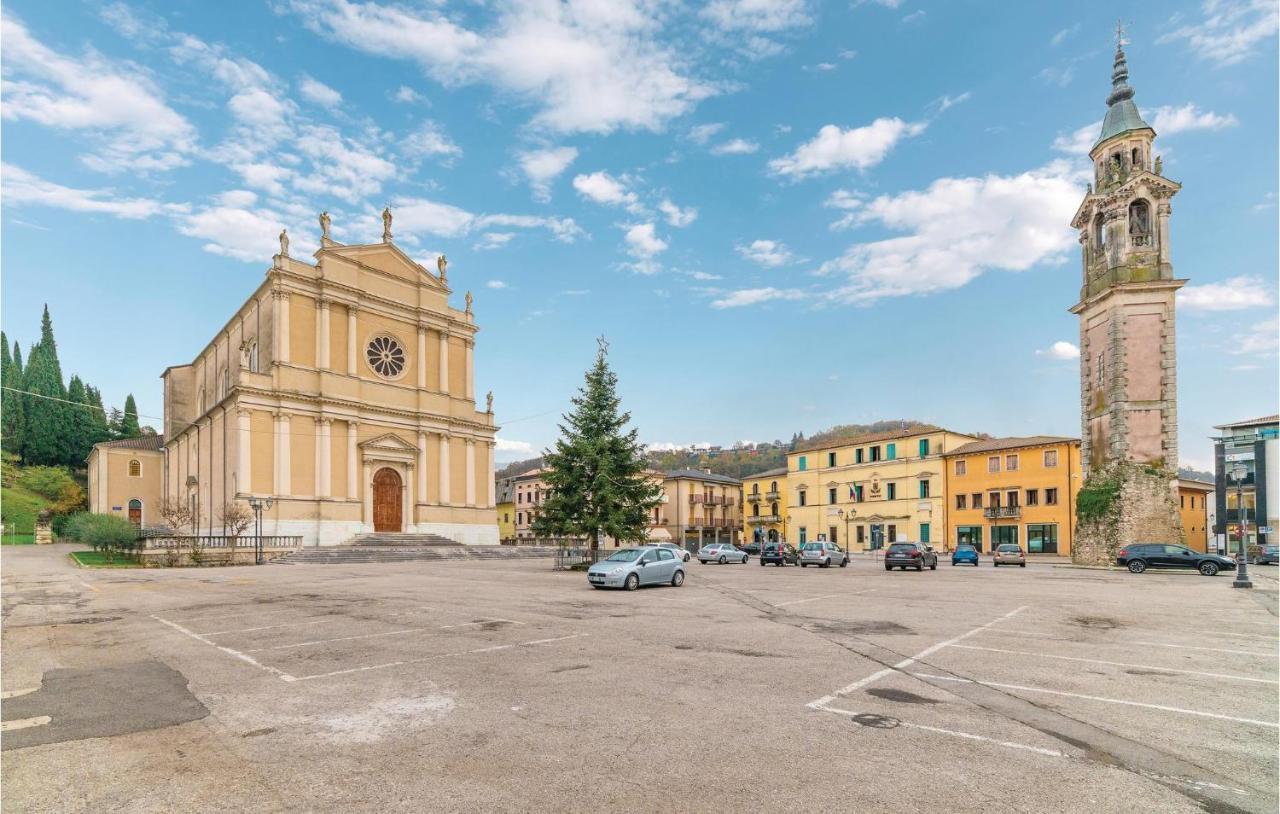 La Peschiera Lejlighed Castelgomberto Eksteriør billede